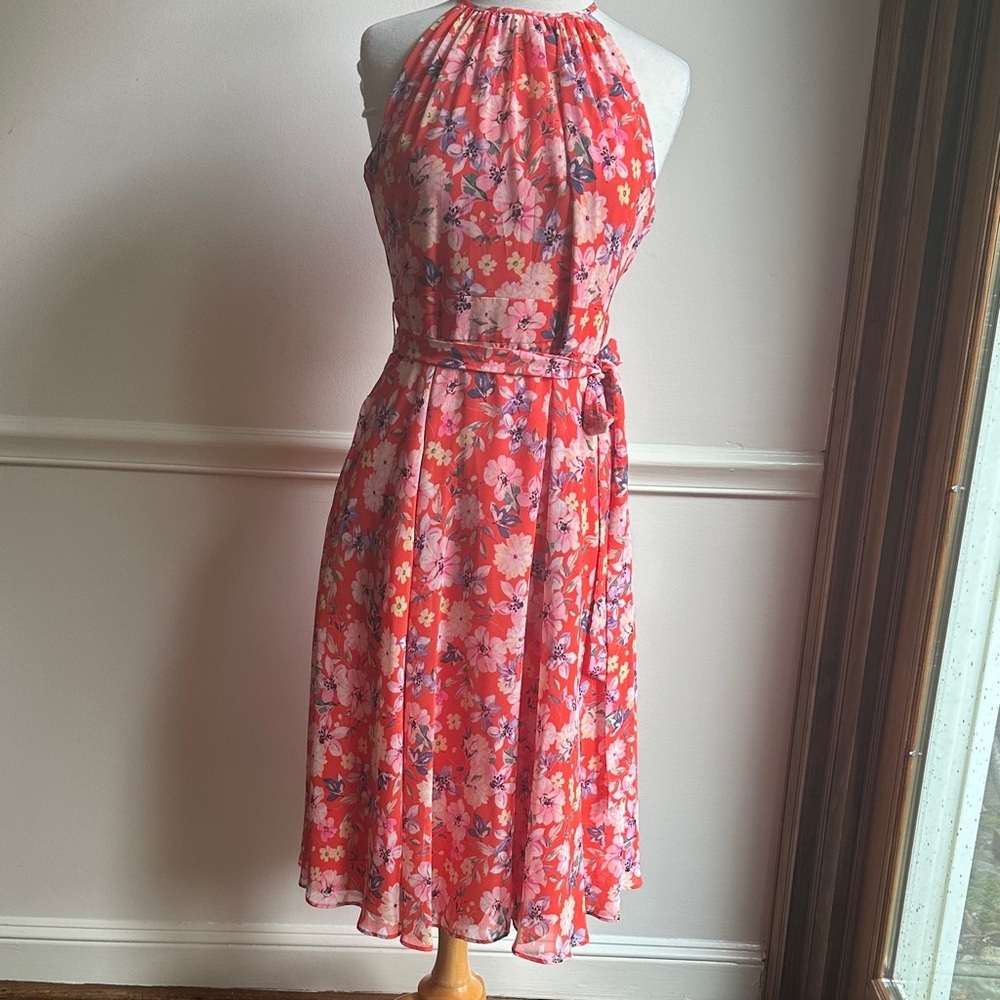 Eliza J Halter Neckline Floral Dress in Red and Pink Floral Size 8 NWT - Picture 4 of 12